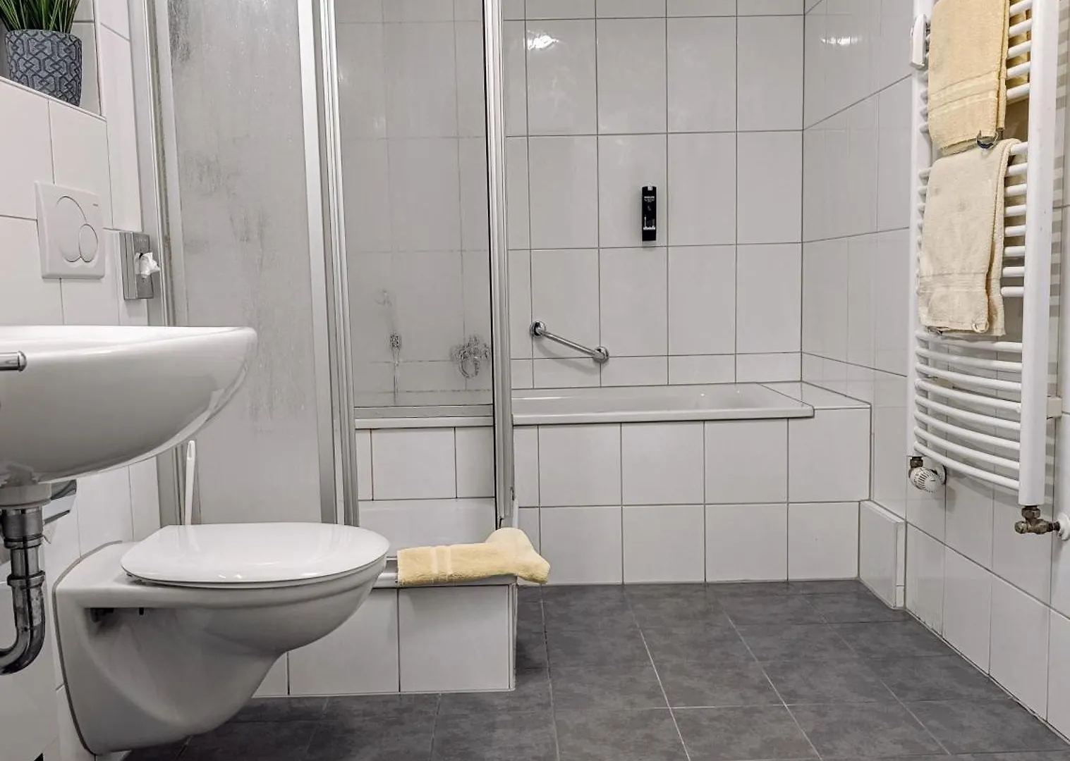 Waldhotel Unterbach Duesseldorf Dusseldorf